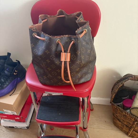 Authentic project Louis Vuitton Noe bucket bag  the Drawstring is not LV brand - Picture 7 of 7